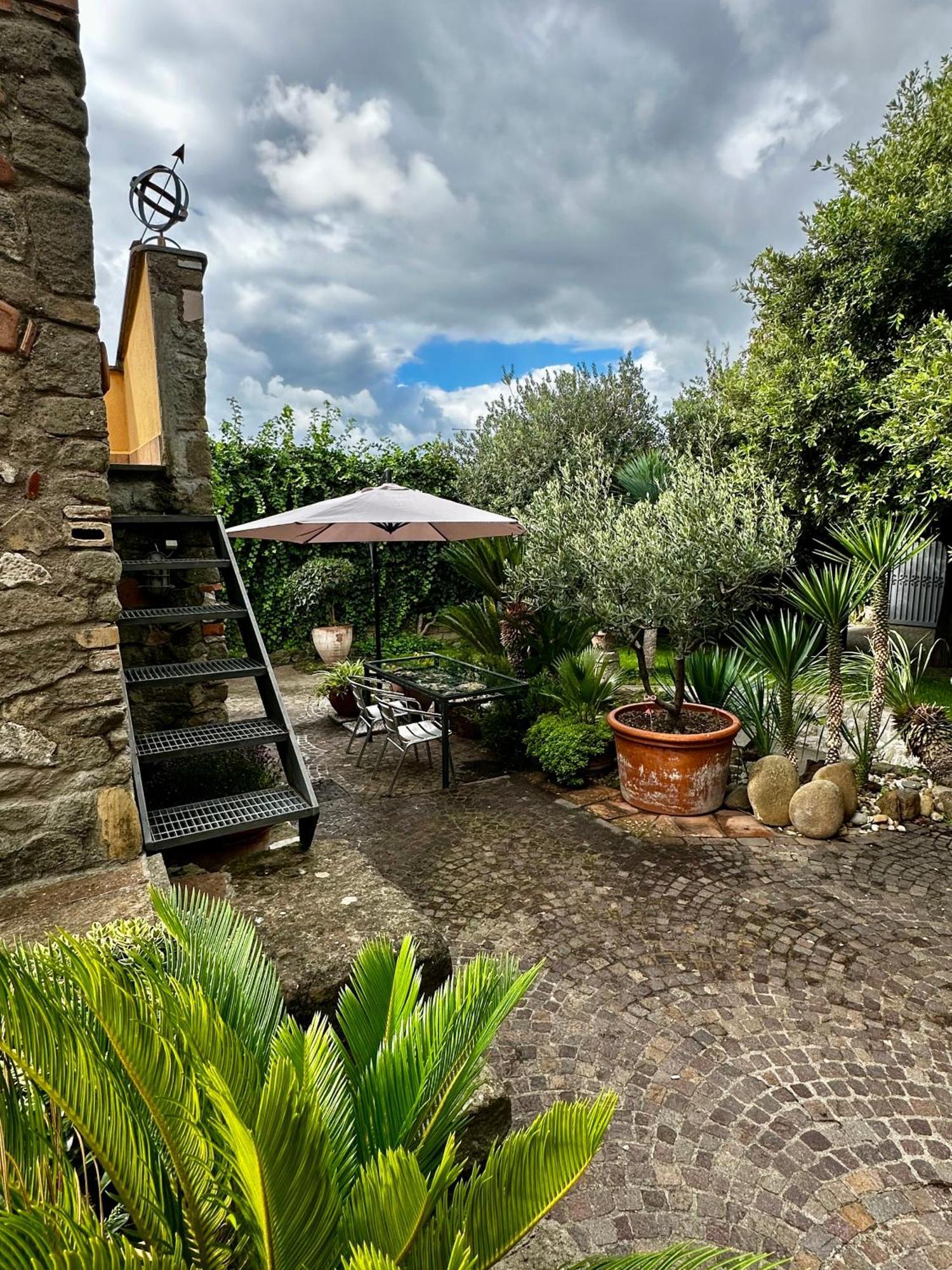 דירות גרוטאפראטה Borgo De' Paolis מראה חיצוני תמונה